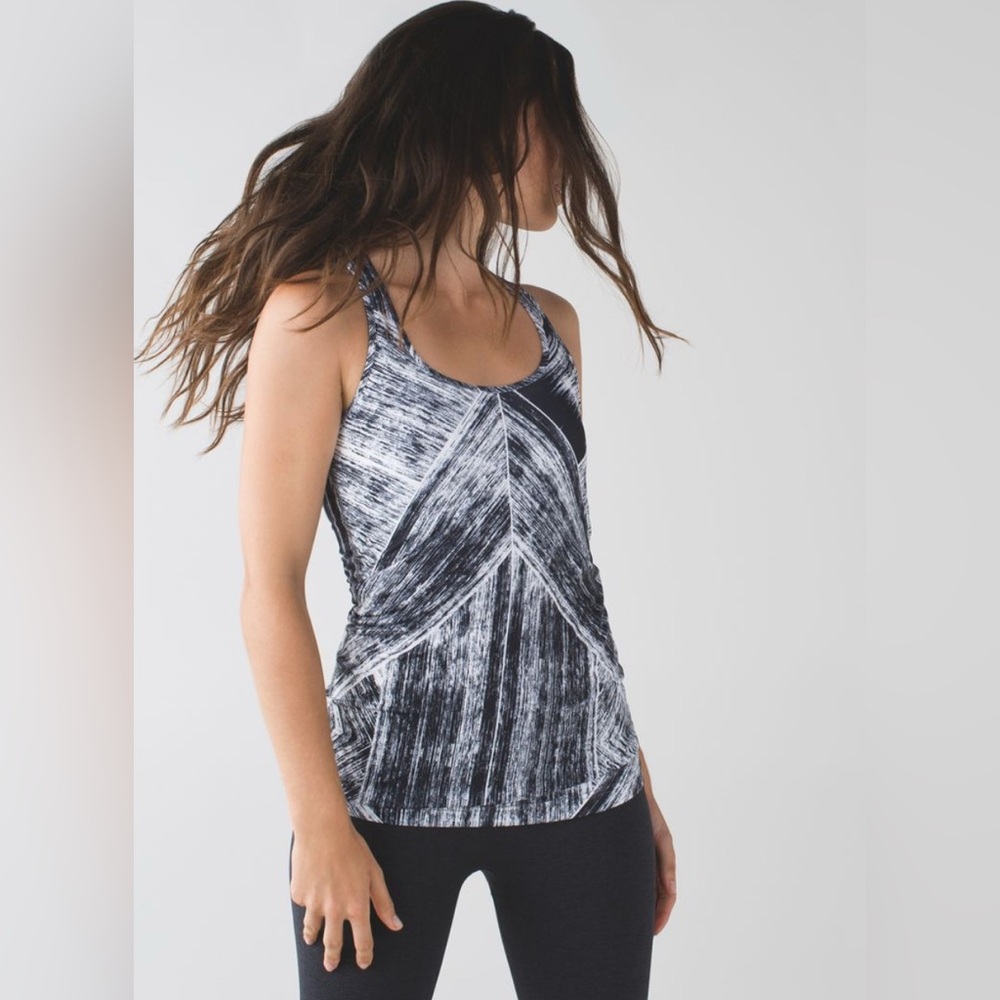 Lululemon size 4 Stylish Black and Gray Women's Top